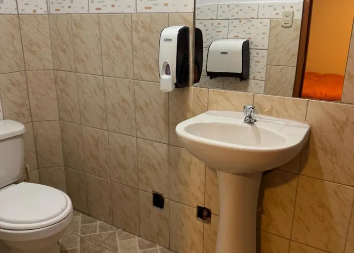Tlv Hostel