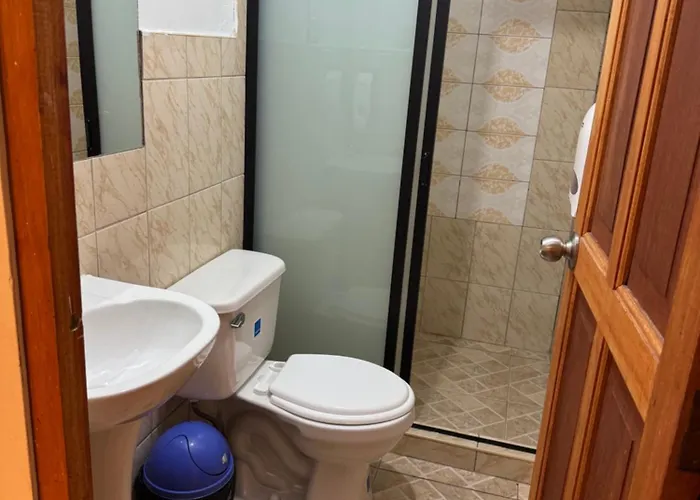 Tlv Hostel *