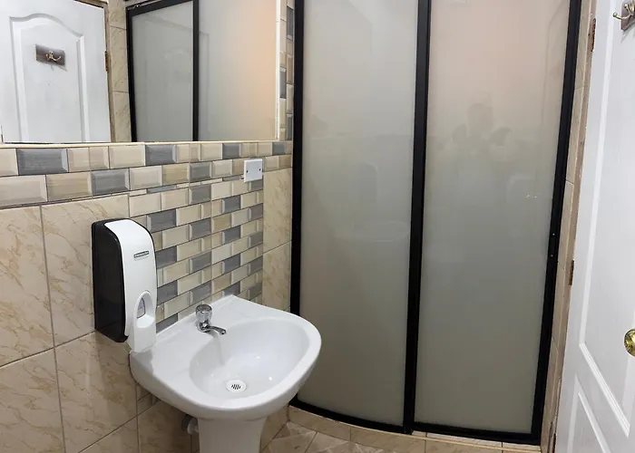 Hostel Tlv *